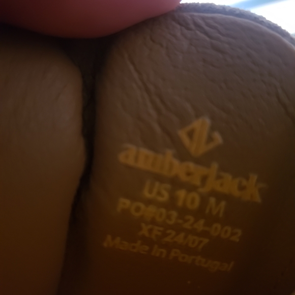 Amberjack Men's Tan Suede Derbys - Picture 9 of 12